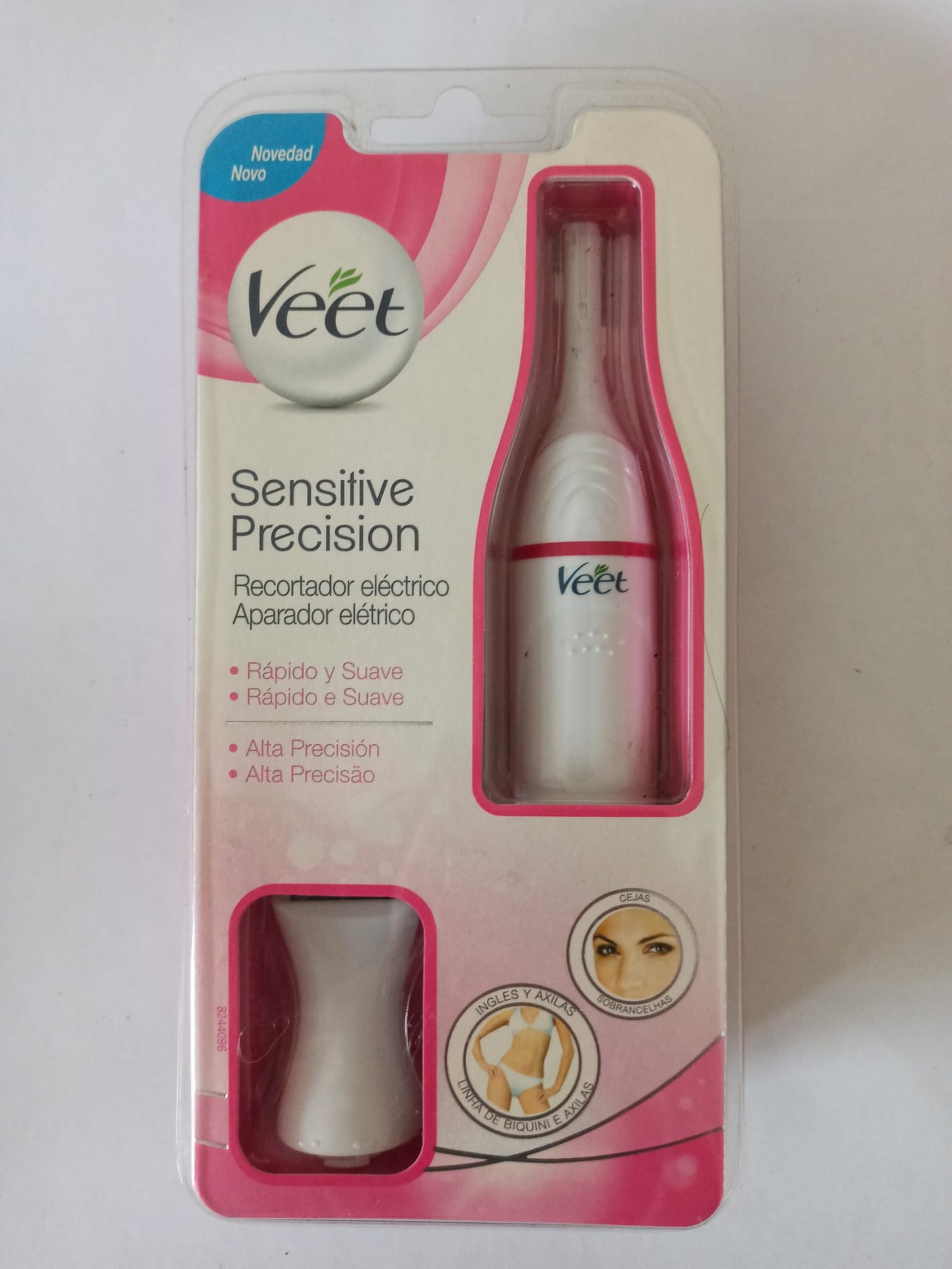 Veet Sensitive Precision Beauty Styler – Face & Body Trimmer – Includes Accessories – Battery Operated